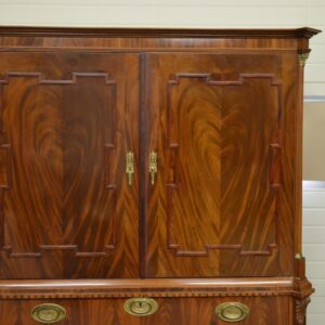 Antiek mahonie louis seize kabinet