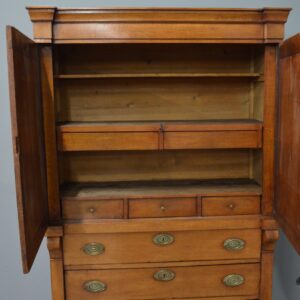 Recht biedermeier kabinet