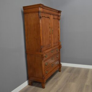 Recht biedermeier kabinet
